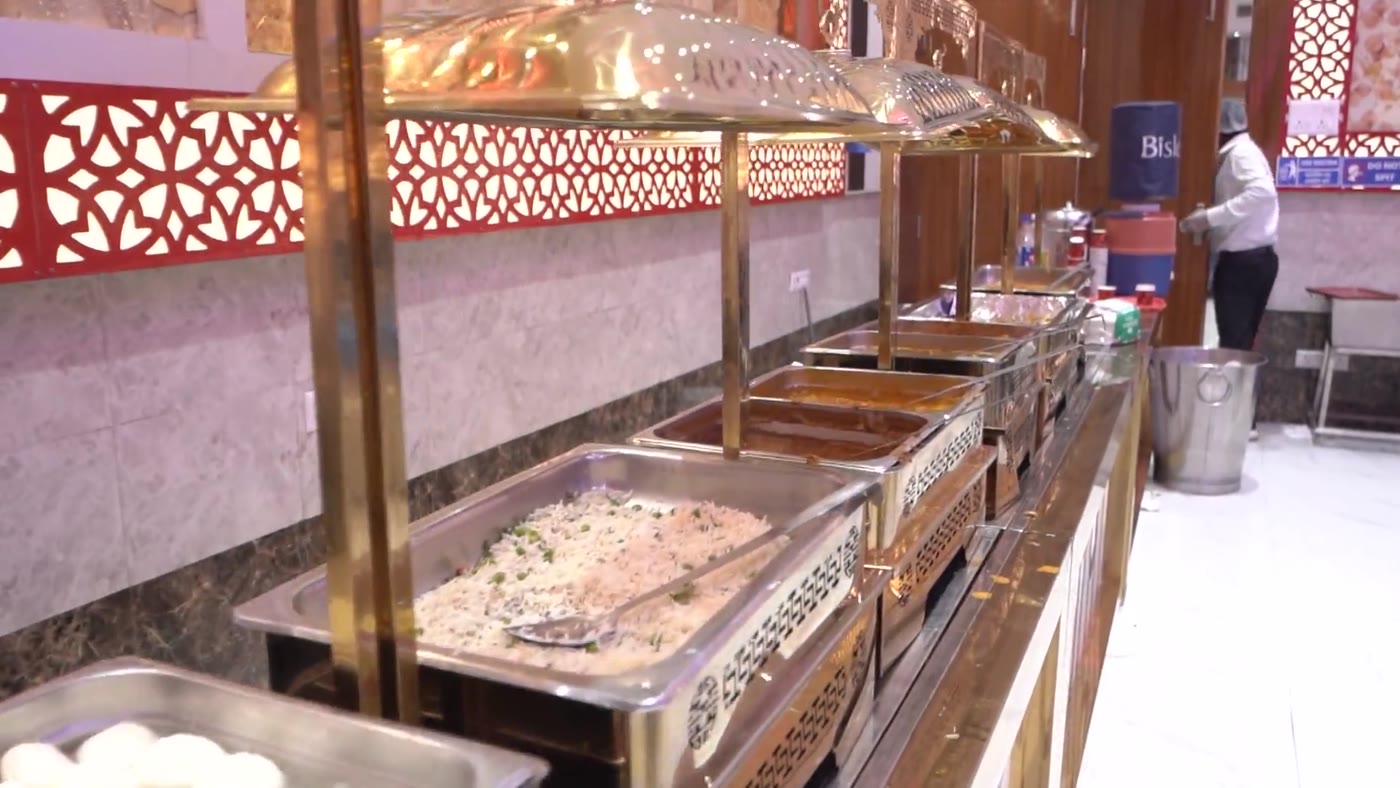 Live vegetarian buffet counter service during a function
